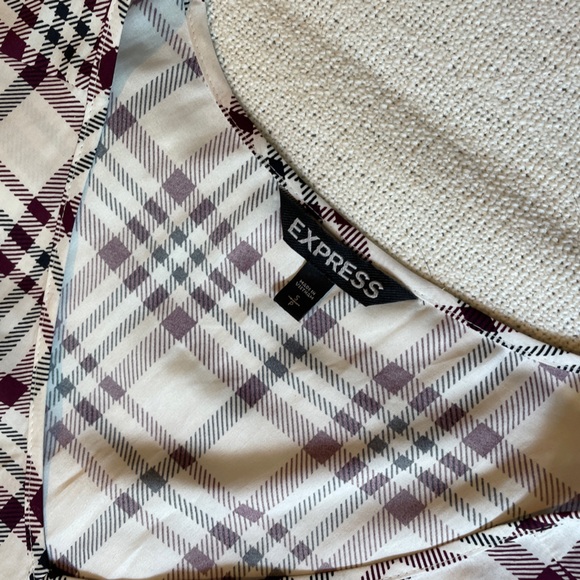 Express Plaid Blouse - Picture 3 of 5